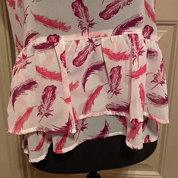 Kina White Tank Top with Feathers - Picture 5 of 5